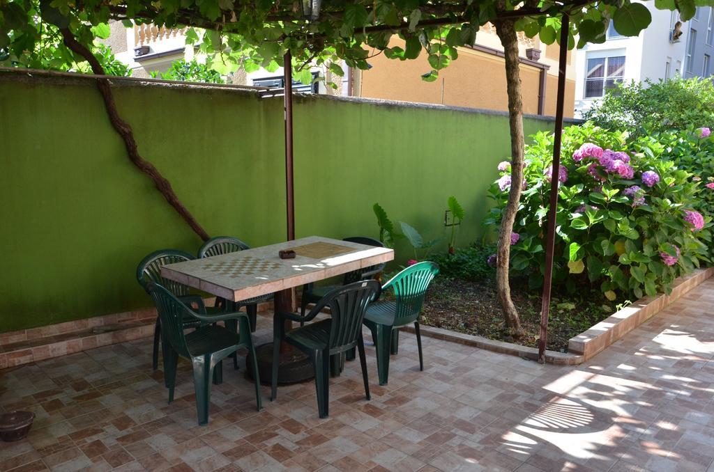 Mg Apartments And Rooms Budva Exterior foto